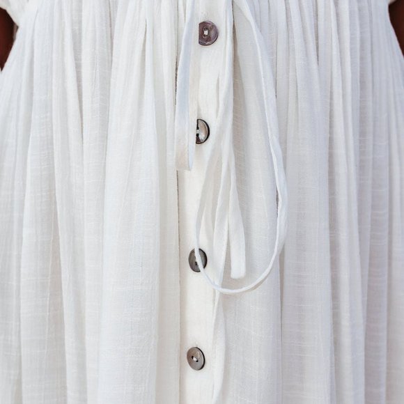 ANIKA POCKETED BUTTON DOWN RUFFLE MAXI DRESS - MARSHMALLOW - Picture 8 of 9
